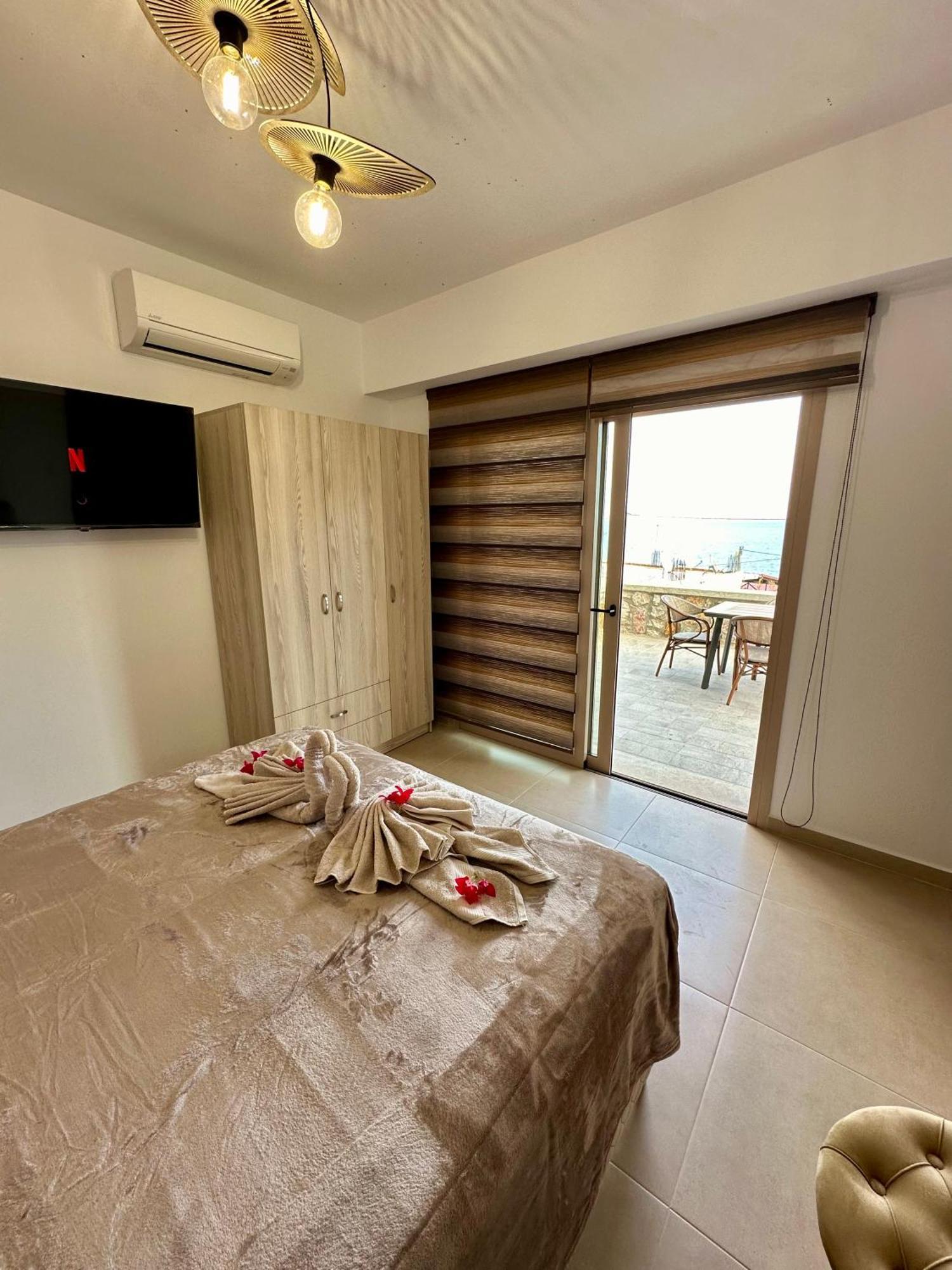 Anemos Villa Stegna 아크앤젤로스 외부 사진